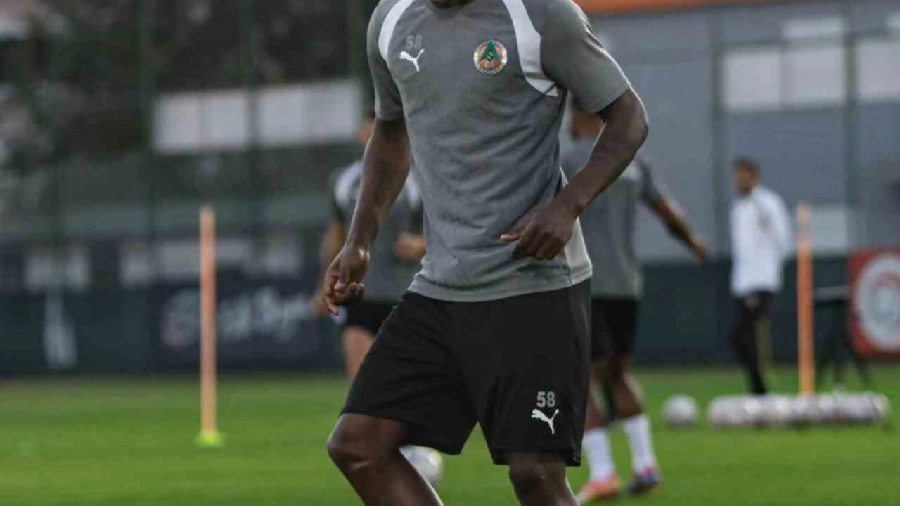 Alanyaspor, Kocaelispor maçı hazırlıklarını tamamladı
