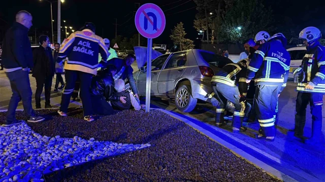 Alkollü sürücü ortalığı savaş alanına çevirdi: 3 yaralı