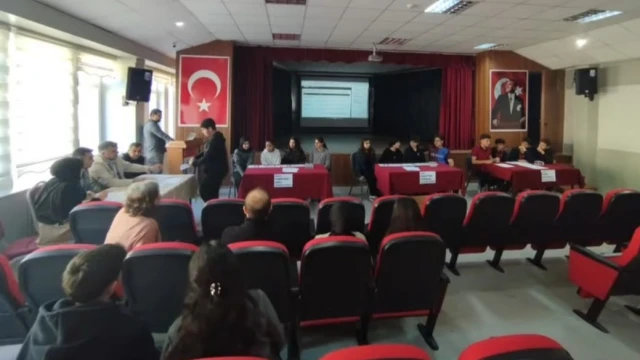 Andırın’da doğa bilincine eğitim desteği: Liseler arası çevre yarışmasıyla geleceğe yeşil adım
