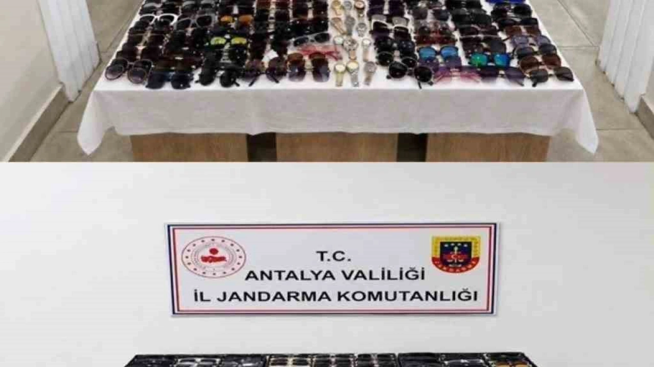 Antalya’da gümrük kaçağı güneş gözlüğü ve saatler ele geçirildi