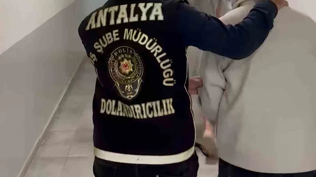 Antalya’da sahte başsavcı vekili ve 2 suç ortağı tutuklandı