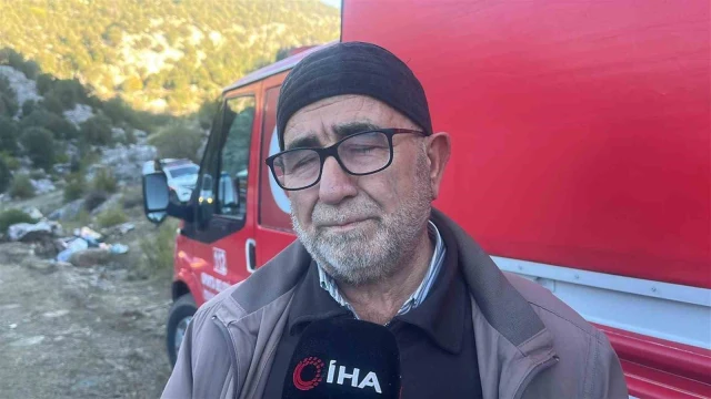 Bir kurtarma ekibi, helikopterle mahsur kalan 10  gönüllünün yakınına intikal ettirildi