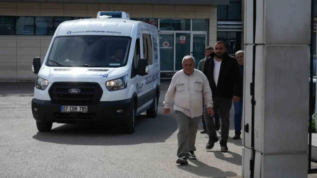 Hortumun uçurduğu konteyner faciasında hayatını kaybedenlerin cenazeleri teslim alındı