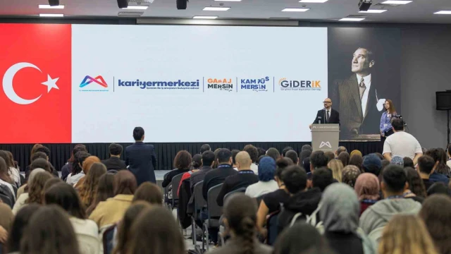 Mersin’de gençler teknoloji dünyasıyla buluştu
