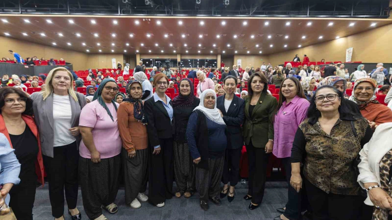 Mersin’de kadın üreticiler emek ve dayanışma için buluştu