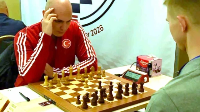 Mersinli milli sporcu Egemen Gülden’den NATO Satranç Şampiyonasında büyük başarı