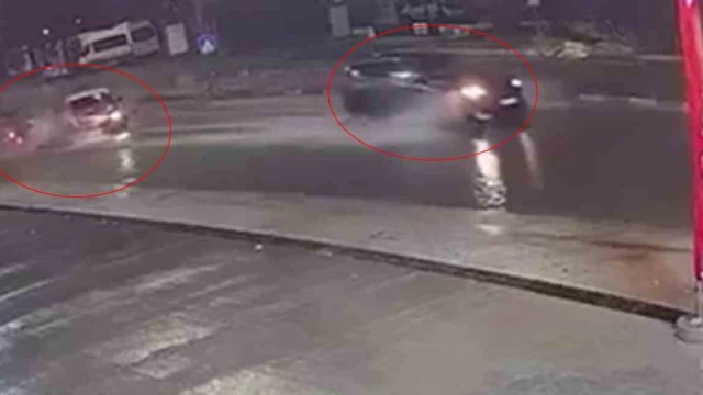Su birikintisinden yavaş geçmek için fren yapınca zincirleme kaza yaşandı