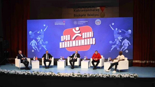 Türk futbolunun efsane isimleri, spor şehri Kahramanmaraş’ta buluştu