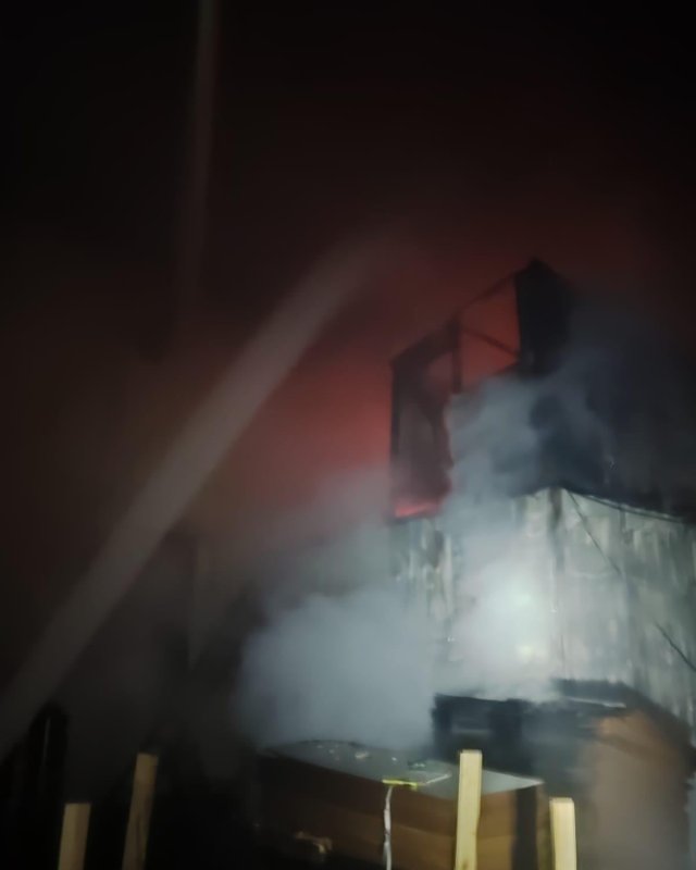 Kırıkhan’da PVC fabrikasında çıkan yangın söndürüldü