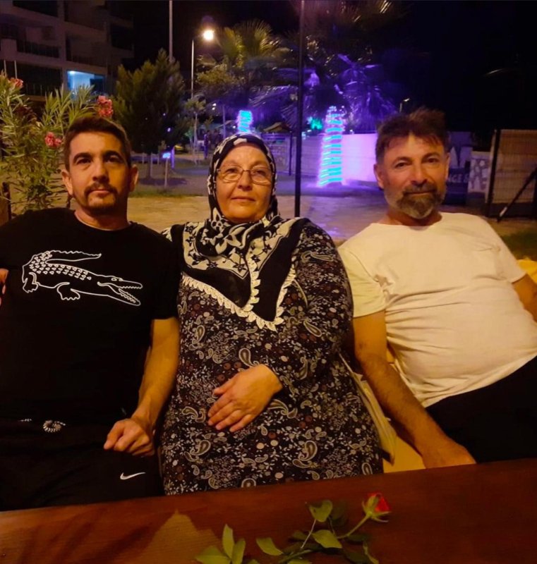 Almanyadan Hataya ziyarete geldiler, dönmelerine 2 gün kala depremde hayatlarını kaybettiler