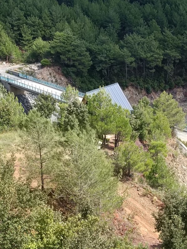 HATAY’DA KAÇAK YAPI KRİZİ  SAMANDAĞ BÜYÜKOBA’DA HUKUKİ ÇIKMAZ