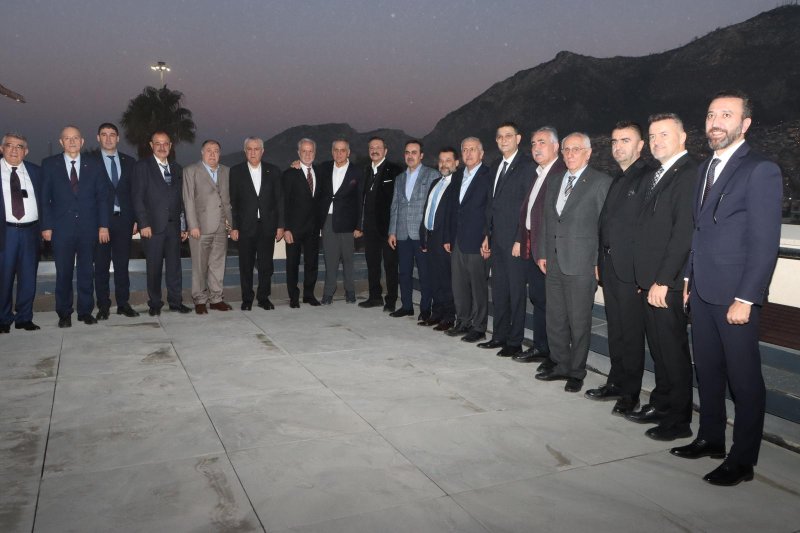 HİSARCIKLIOĞLU: HATAY’IN İNŞASINDA BİZ DE VARIZ