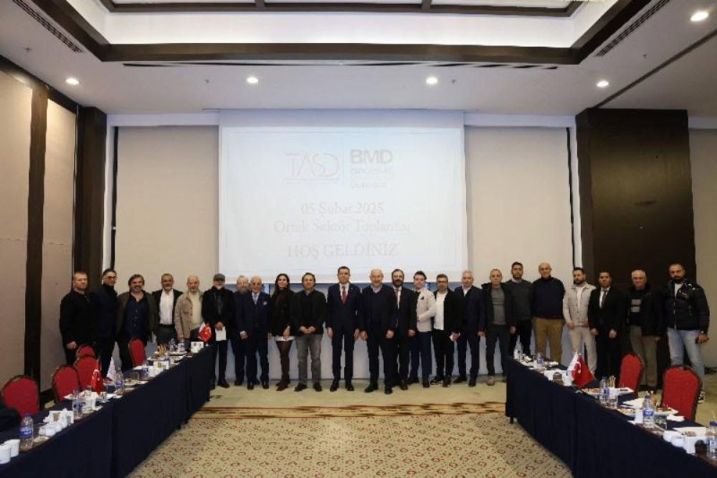 BAŞKAN AYDIN İSTANBUL’DA FUARA KATILDI