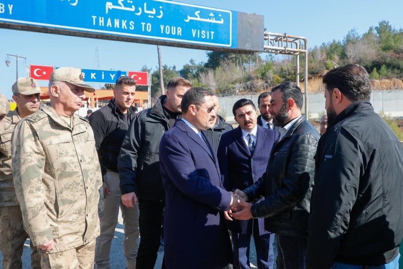 TUTAR: VALİMİZ BAŞIMIZIN TACIDIR 