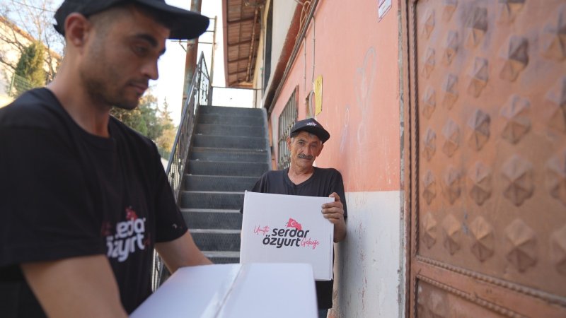 5 bin aileye Ramazan kolisi