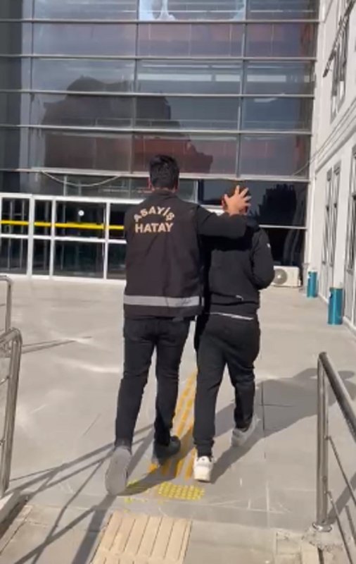 21 yıl 10 ay hapis cezasıyla aranıyordu, Antakya yakalandı