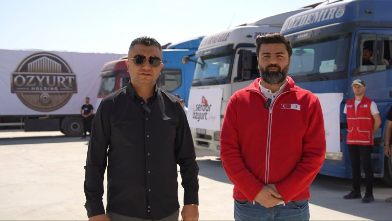 İŞ İNSANI SERDAR ÖZYURT HATAYLILARIN YÜZÜNÜ GÜLDÜRDÜ