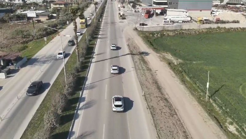 Hatay’da emniyetten dron destekli trafik denetimi 