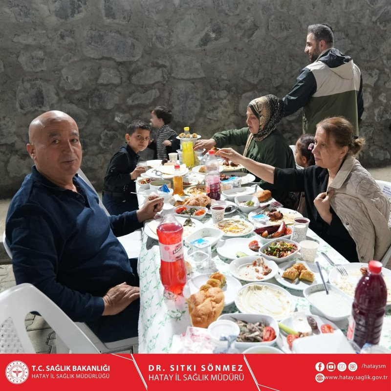 HATAY İL SAĞLIK MÜDÜRLÜĞÜ AİLESİ İFTARDA BULUŞTU