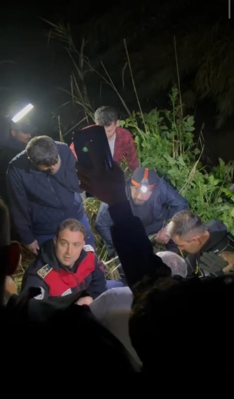 Dereye düşerek can veren evladını defneden acılı baba: "En son baktığımda dere kenarında terliği vardı"