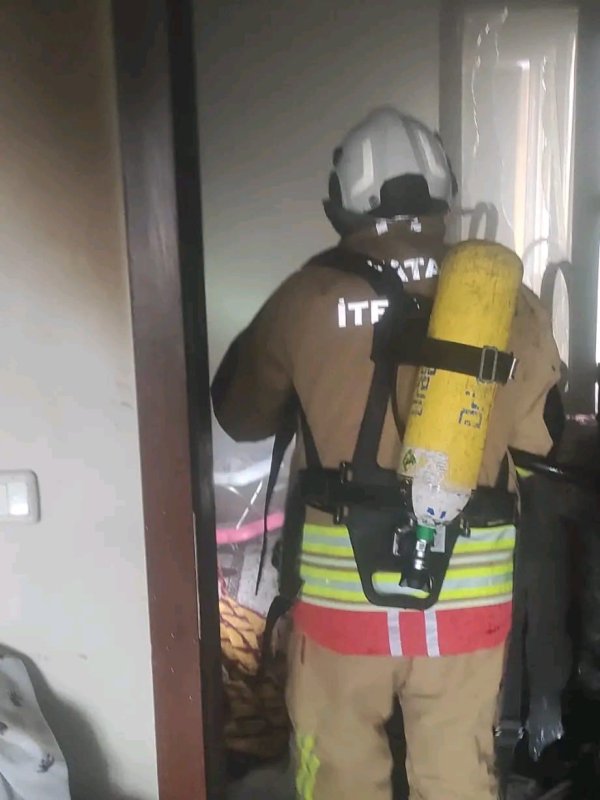 Bayram günü yangın afetini yaşadılar