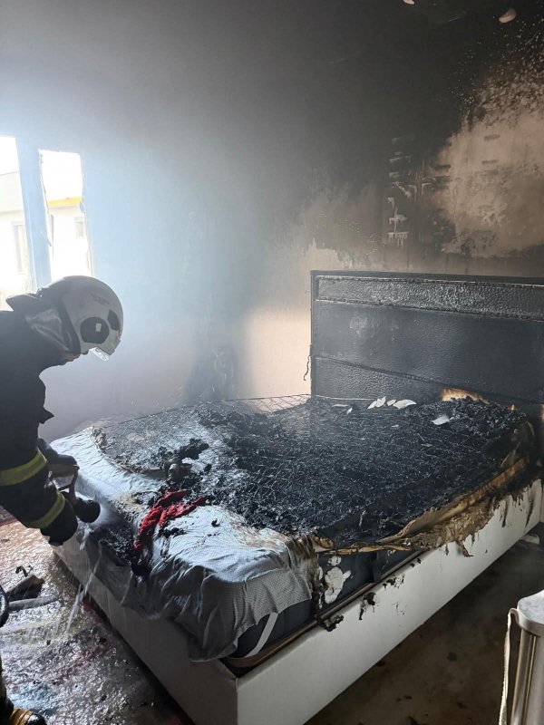 Antakya'da ev yangını