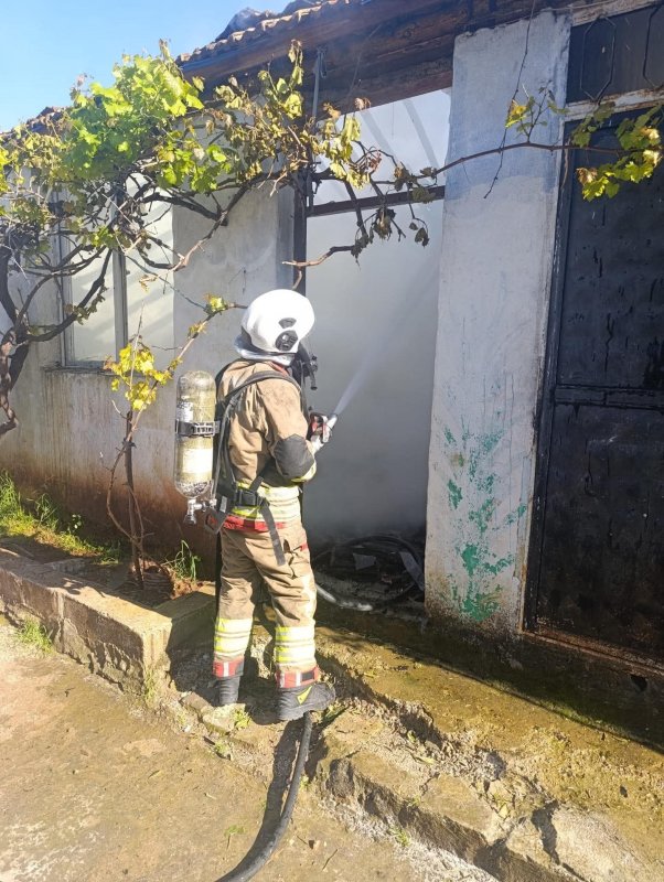 Reyhanlı’da müstakil ev yandı