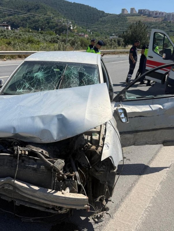 İskenderun'da trafik kazası: 1 yaralı