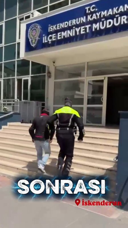 Paylaşım uğruna akan trafikte 177 kilometre hız yapan sürücüye 55 bin TL ceza (Fotoğraflı) Selahattin Çetin HATAY (İHA) - Hatay'da akan trafiğe aldırmadan motosikletle 177 kilometre hıza ulaşan ve o anları sosyal medyada paylaşan sürücüye 55 bin TL trafik cezası uygulandı. İskenderun ilçesinde yerleşim yerinde akan trafiğe aldırmadan hız yapan ve o anları sosyal medyada paylaşan şahıs polis ekiplerinin sanal devriyesine takıldı. Görüntülerde motosiklet sürücüsünün paylaşım uğruna 177 kilometre hıza ulaştığı görüldü. Polis ekiplerinin çalışmalarında sürücünün M.F.Y. olduğu tespit edildi. Şahsa toplam 55 bin TL idari para cezası uygulandı ve ayrıca sürücü belgesine 90 gün süreyle el konuldu.