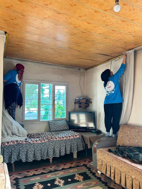 Erzin'de yaşlı ve engelli vatandaşlara evde temizlik ve vefa desteği