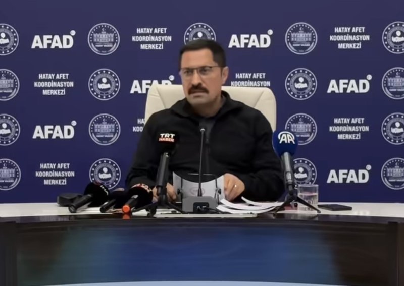 Vali Masatlı: Karaçay Nehri'nin üzerinde 2 vatandaşımız kayıp, şu anda arama çalışmalarına başladık
