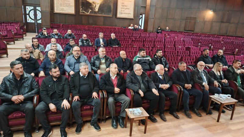 ALTUNAY ESNAFIN DESTEĞİYLE YENİDEN BAŞKAN