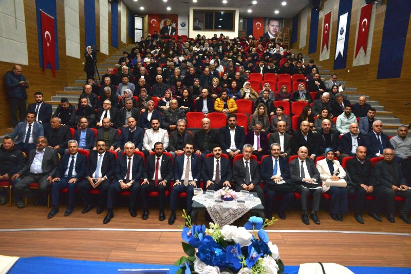 YAYLADAĞI’NDA 2’İNCİ TARİH VE KÜLTÜR SEMPOZYUMU DÜZENLENDİ