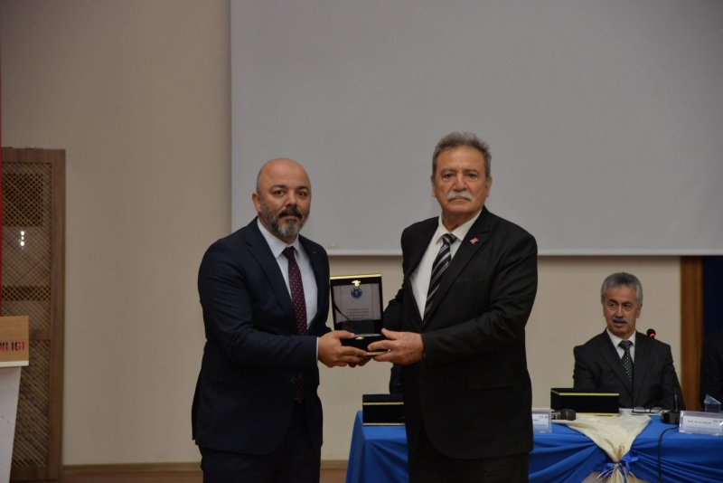 YAYLADAĞI’NDA 2’İNCİ TARİH VE KÜLTÜR SEMPOZYUMU DÜZENLENDİ