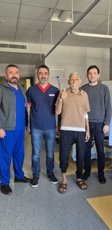 HAYATİ DAMAR GENİŞLEMESİNE KAPALI MÜDAHALE