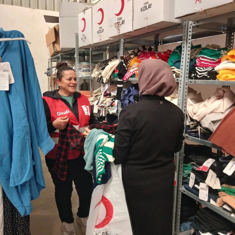 Türk Kızılay HATAY’DA BAYRAMA UMUT TAŞIYOR