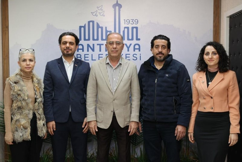 Antakya Belediye Başkanı İbrahim Naci Yapar, TÜRSAB Hatay BTK Başkanı Mehmet Ali Aycıl 