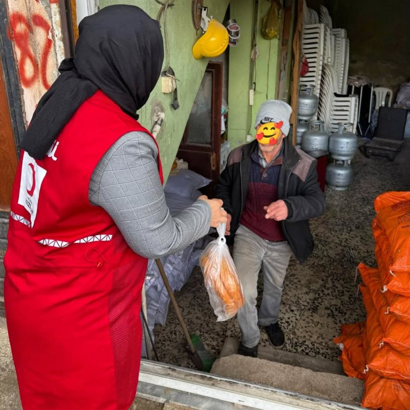 Ramazan ayında, Türk Kızılay Antakya Şubesi 