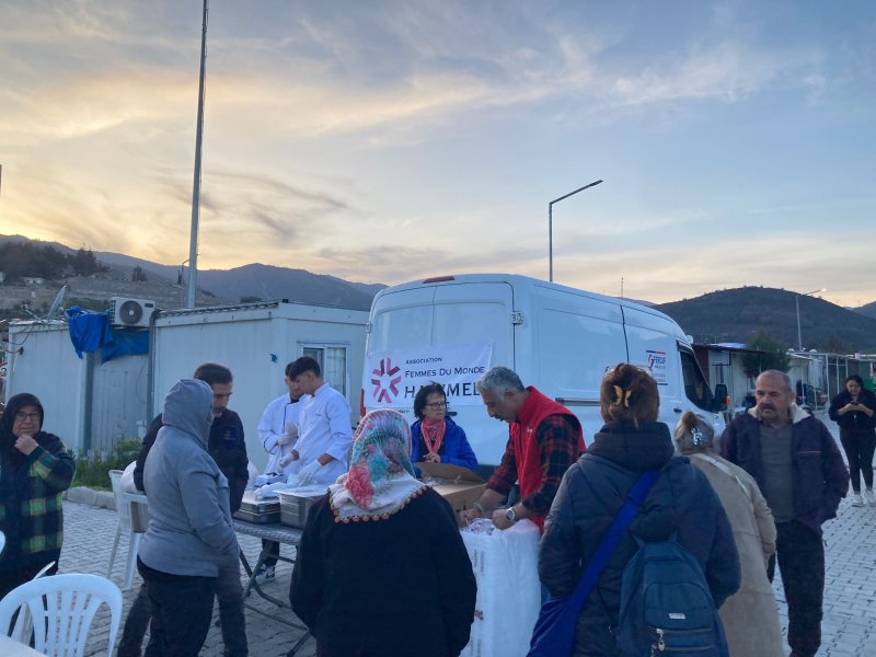 HANIMELİ DERNEĞİ’NDEN 450 KİŞİLİK İFTAR BULUŞMASI