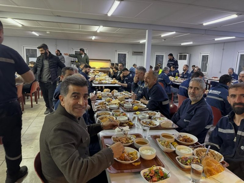 GÜNGÖR “İŞÇİNİN YANINDAYIZ”