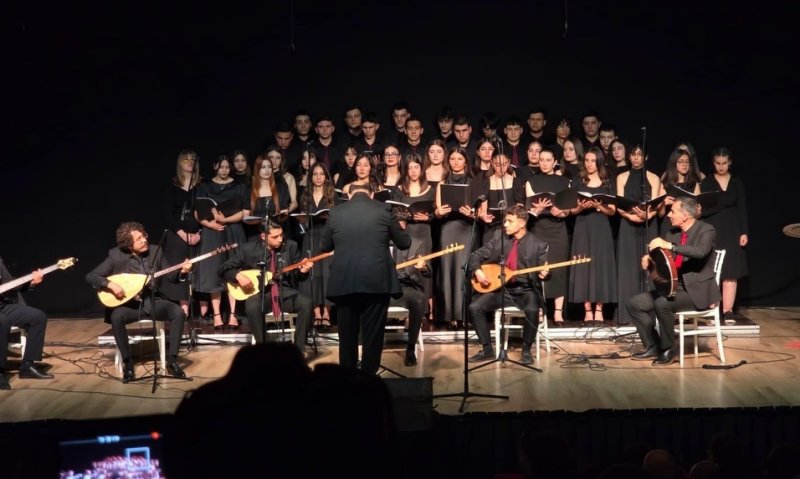 “SANATLA YÜKSELEN NESİL GELİYOR”