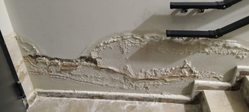 ORHANLI TOKİ’DE RUTUBET ALARMI