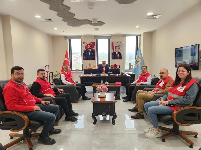 KIZILAY HEYETİNDEN SAMANDAĞ’A CAN VEREN ZİYARET