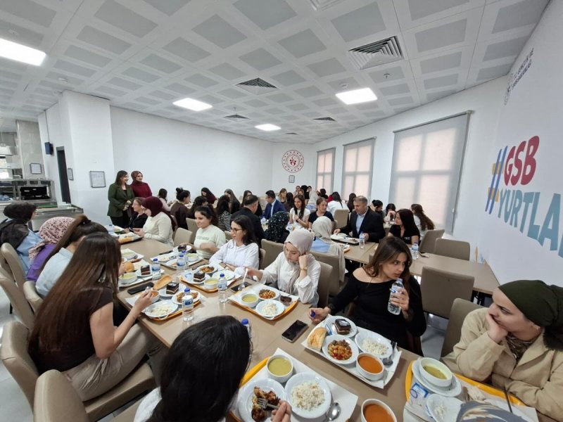 KIRIKHAN’DA ÖĞRENCİLERLE BULUŞMA GERÇEKLEŞTİ