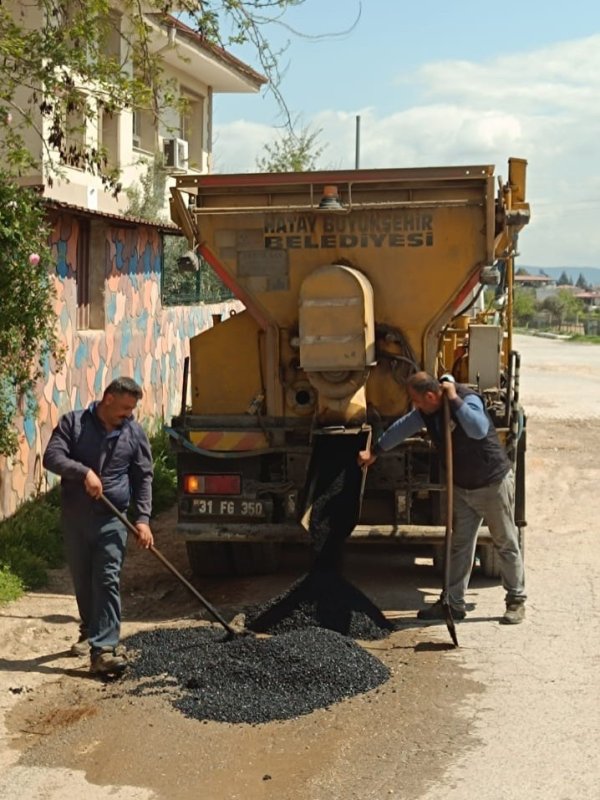 KUMLU’DA ZEMİN İYİLEŞTİRME ÇALIŞMALARI SÜRÜYOR