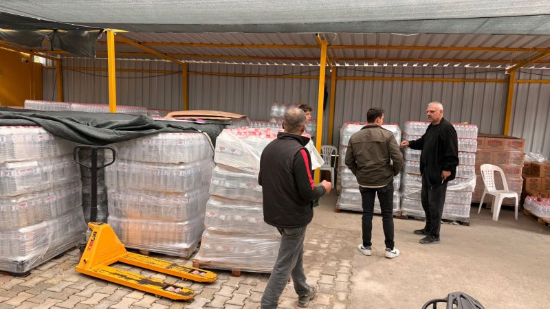 YILDIZ TİCARET HİZMETLERİNİ SÜRDÜRÜYOR