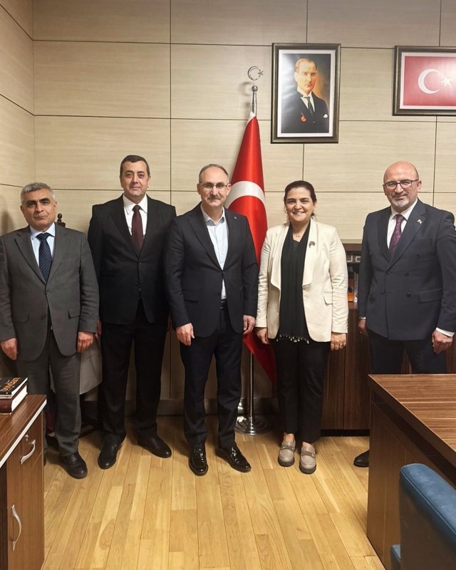 Reyhanlı Belediye Başkanı Ahmet Salman Yumuşak, gençlik