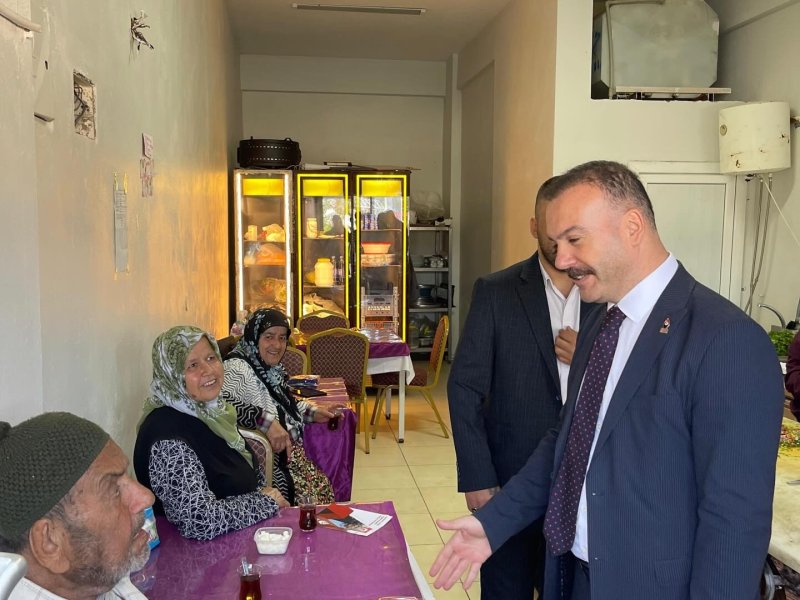 ZAFER PARTİSİ’NDEN YAYLADAĞI’NDA ESNAF ZİYARETİ