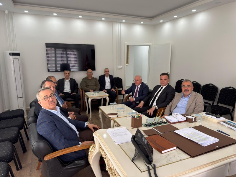 ULAŞIM VE ESNAFIN SORUNLARI MASAYA YATIRILDI