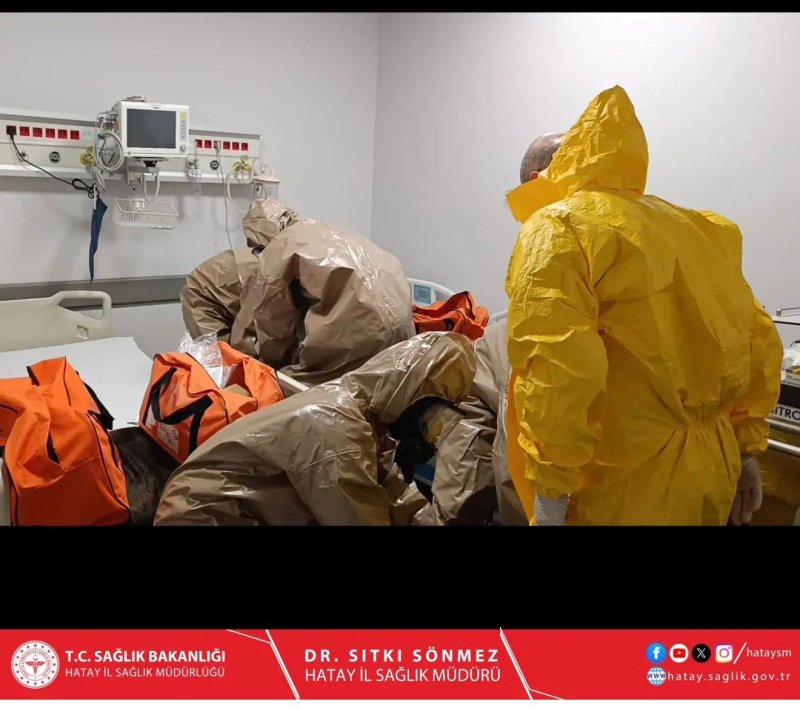 HATAY EĞİTİM VE ARAŞTIRMA HASTANESİ’NDE KBRN TATBİKATI GERÇEKLEŞTİRİLDİ